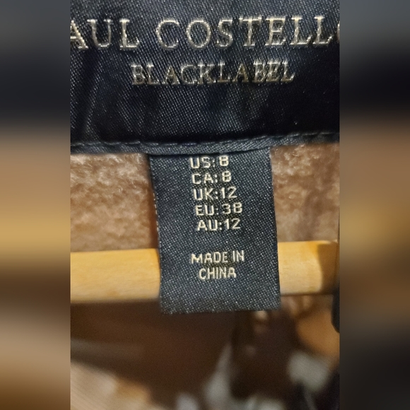 Camel colour winter jacket - Picture 3 of 4